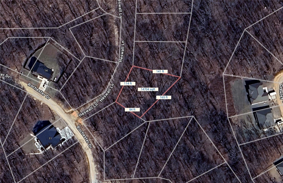 Build your dream home on this oversized residential lot in Bella Vista. Located close to the Back 40 trail system. Easy access to I49 for daily commute.