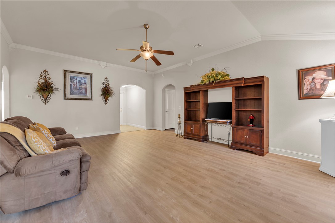 Meadow Wood Rogers - Residential