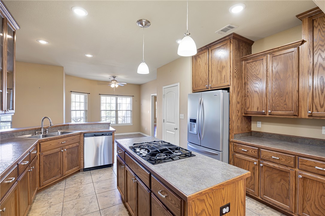 Highland Pointe - Residential