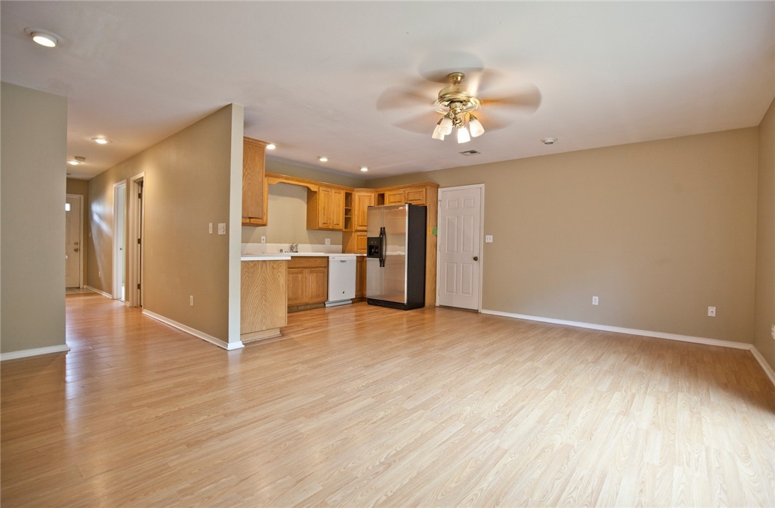 Missouri Oaks Sub - Residential Lease