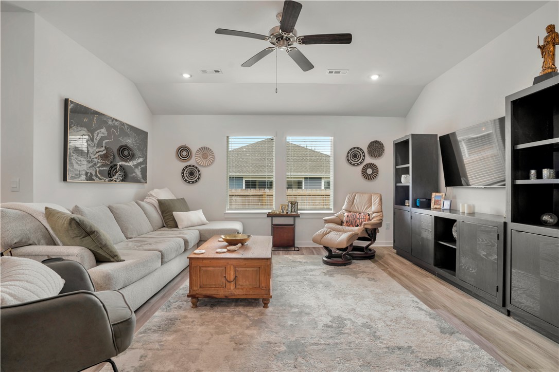 Aiden's Place - Residential