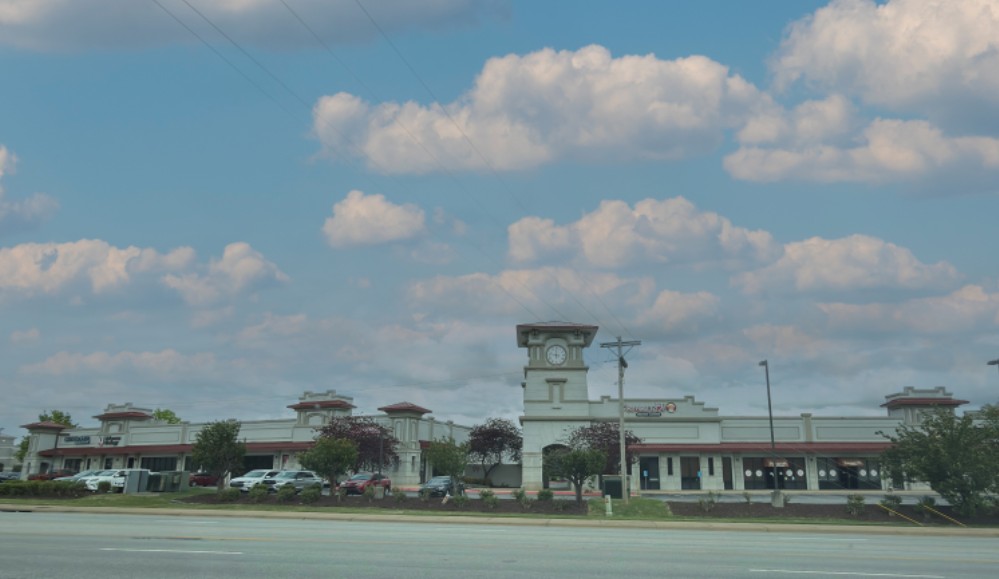 71 Bus Center - Commercial Lease