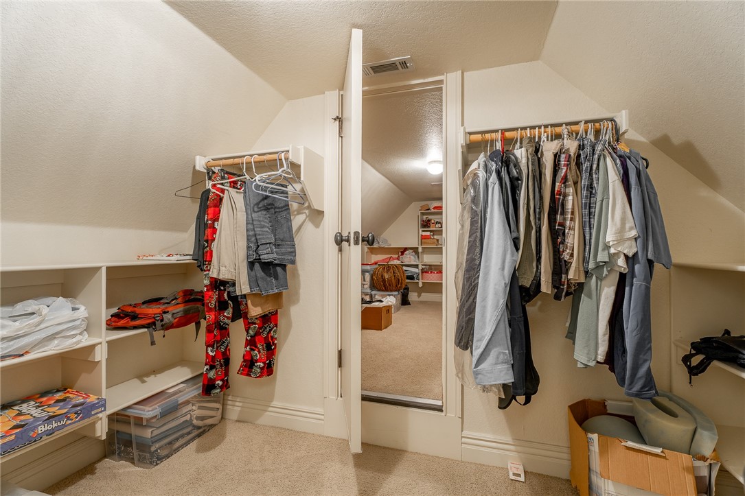 The Estates at Salem Hills - Residential