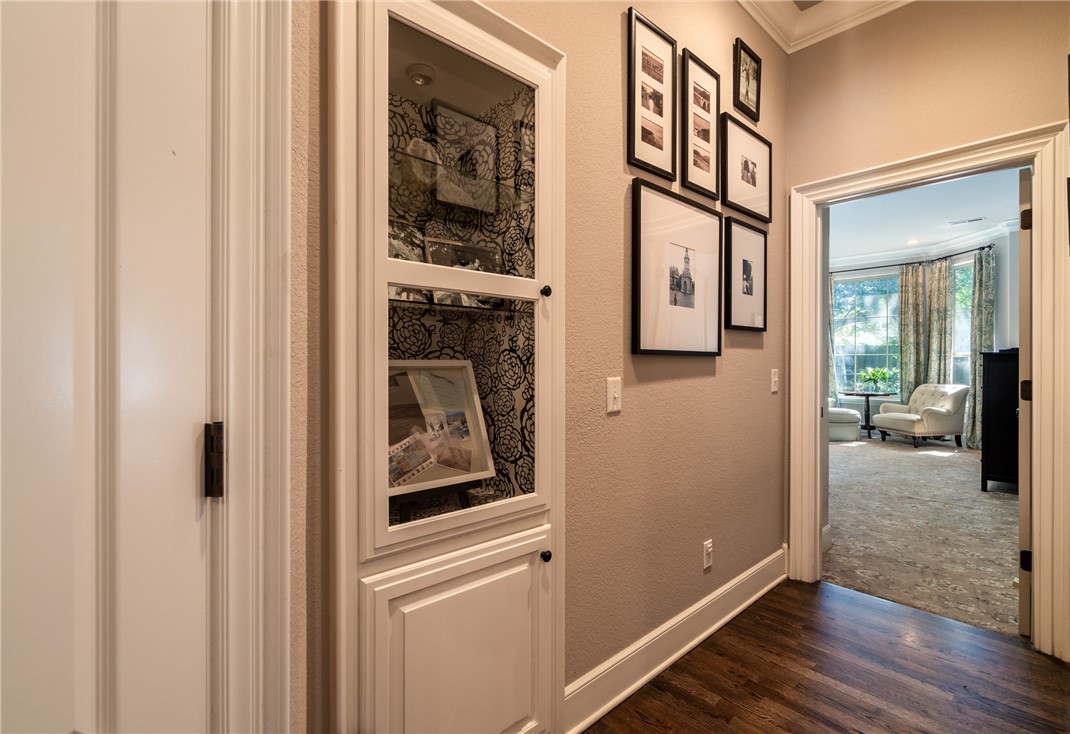 Bordeaux Sub Rogers - Residential