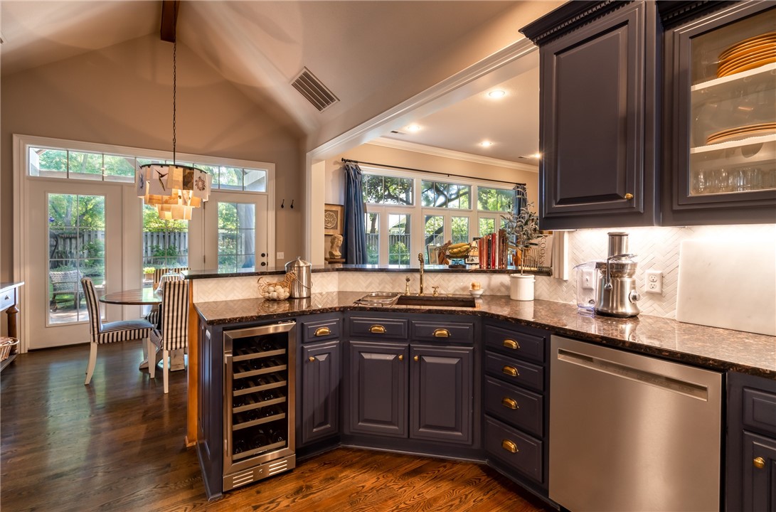 Bordeaux Sub Rogers - Residential