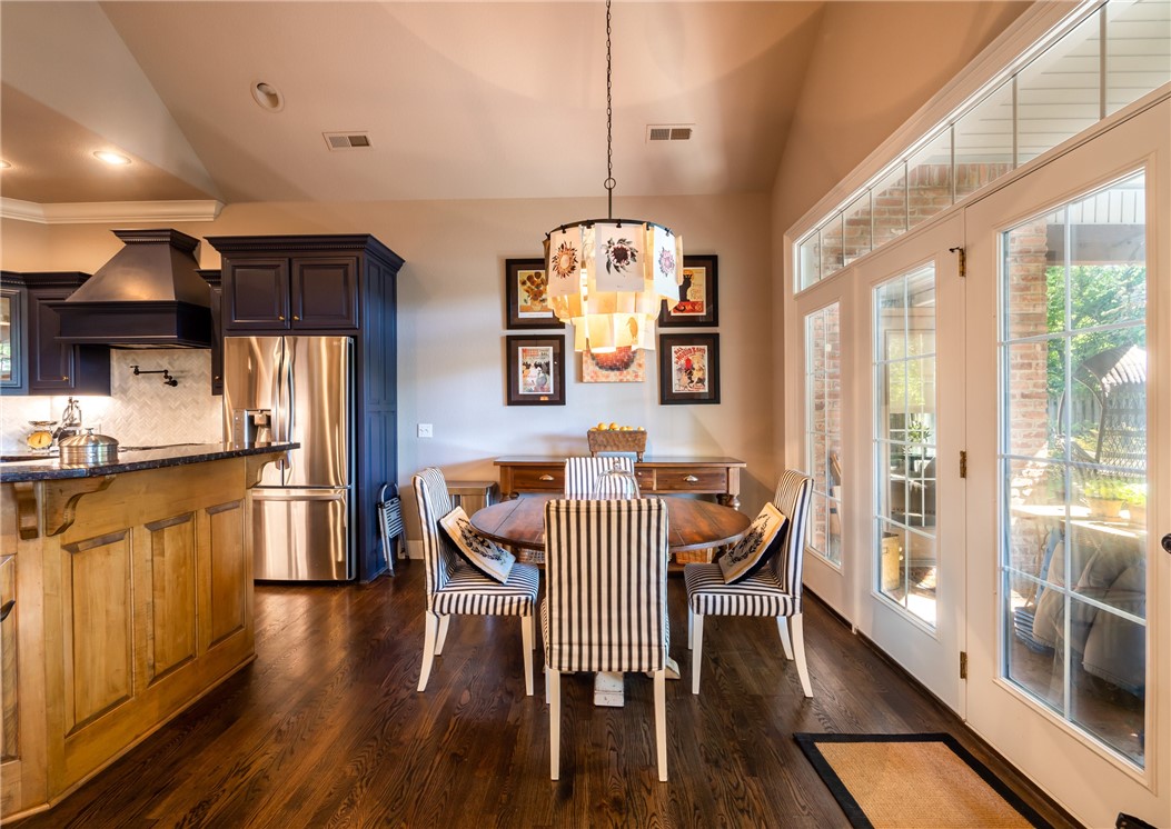 Bordeaux Sub Rogers - Residential