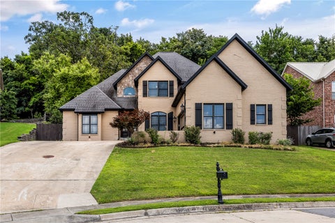 Photo of 1172 N Thoreau Lane, Fayetteville, AR 72701 (MLS # 1354752)