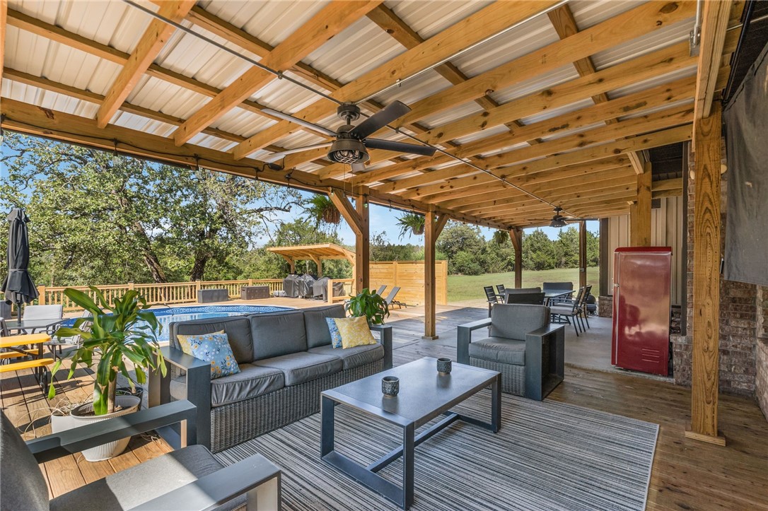 Stone Mountain - Residential