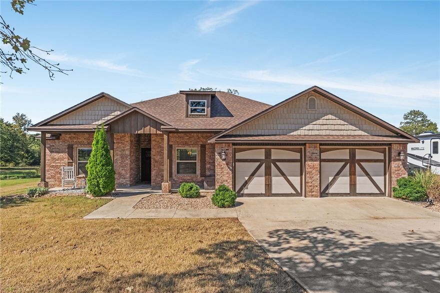 Like new, one owner home on 1.34 Acres just North of Alma. Split bedroom plan with granite countertops throughout. Kitchen is open to the living room with a large island, built in microwave, pot filler, gas range and walk-in pantry.  Spacious master suite features a walk-in closet, whirlpool tub, custom tile shower and dual vanities. One of a kind outdoor living space with a large covered back deck, above ground pool and covered grilling porch. There's also an additional parking for a camper/RV. Located just 2 minutes from I-49 access.