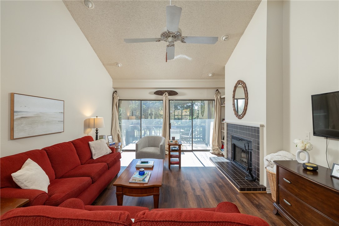 Paradise Valley Condo Ph 1 - Residential