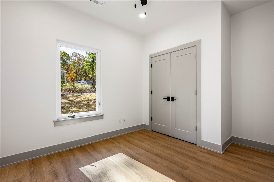 Longview Sub Bvv - Residential