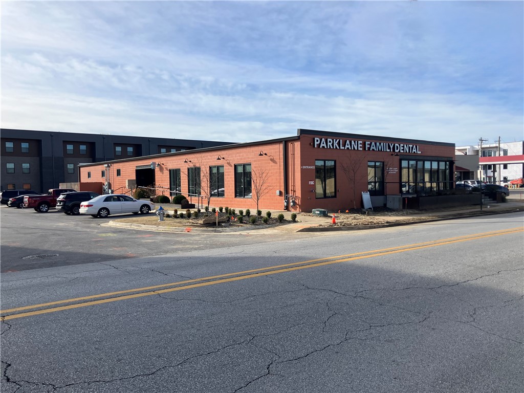 Picnic Add - Commercial Lease