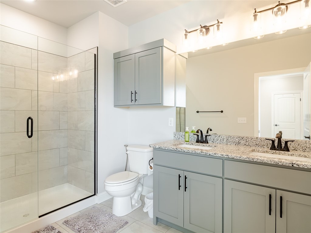 Glen Arbor Sub Bentonville - Residential Lease