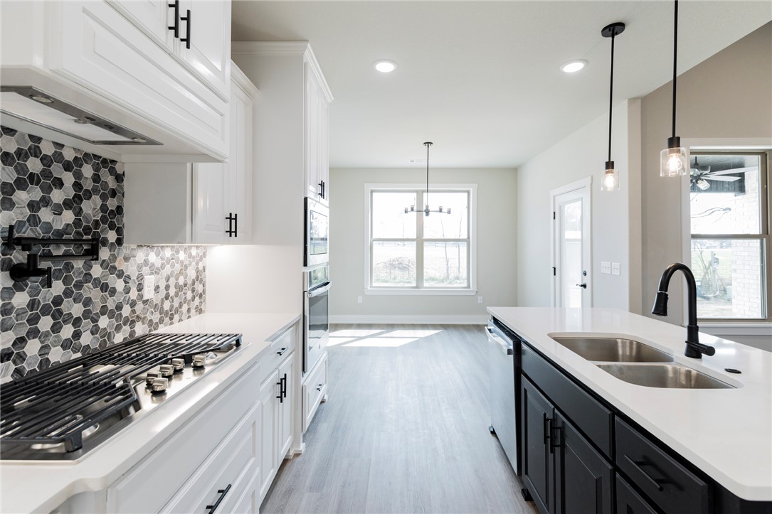 Oak Brook Sub Ph 1 Siloam Spgs - Residential