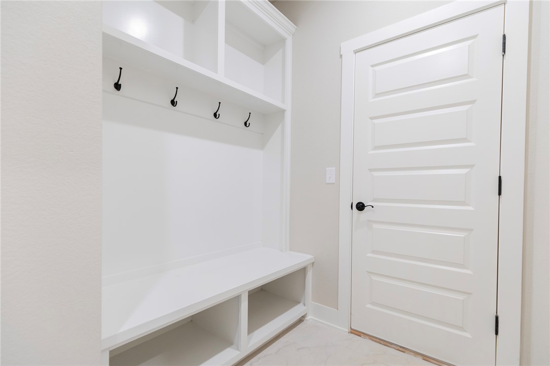 Oak Brook Sub Ph 1 Siloam Spgs - Residential