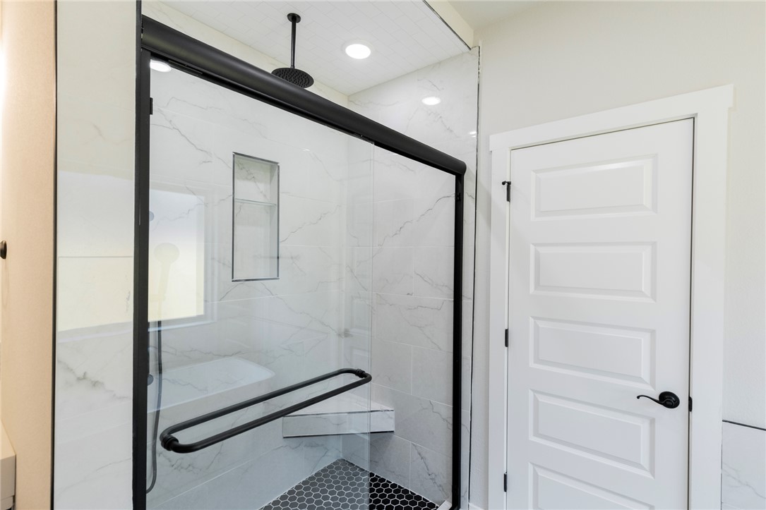 Oak Brook Sub Ph 1 Siloam Spgs - Residential