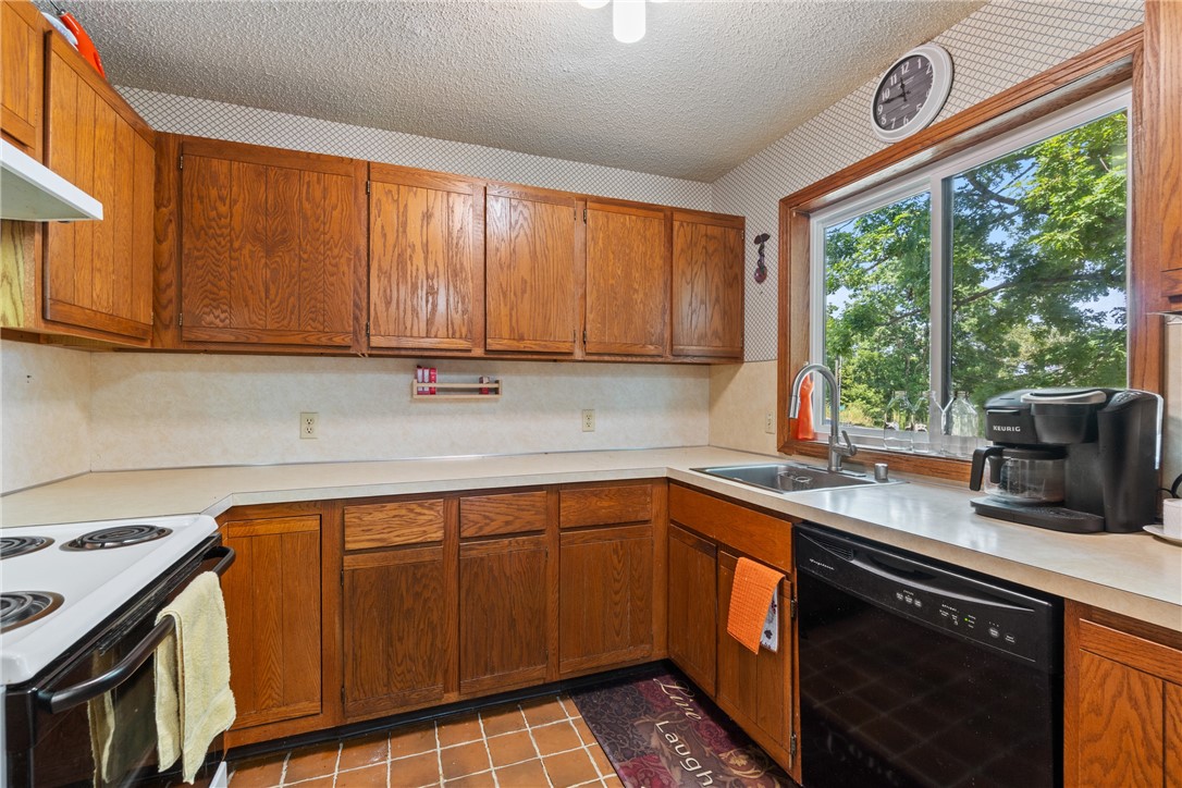 Unit 104 Holiday Island - Residential
