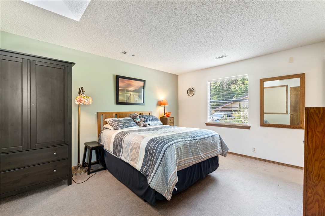 Unit 104 Holiday Island - Residential