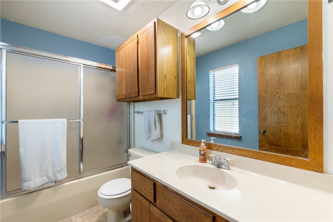 Unit 104 Holiday Island - Residential