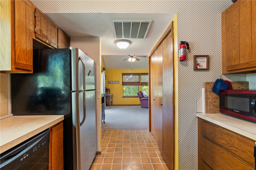 Unit 104 Holiday Island - Residential