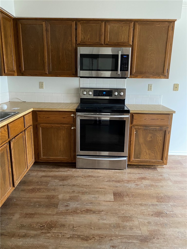 Metfield Courts Bvv - Residential