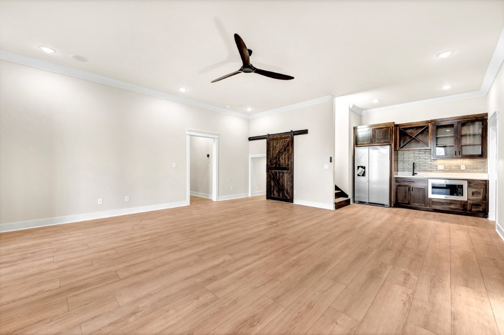 Thompson Estates Bvv - Residential