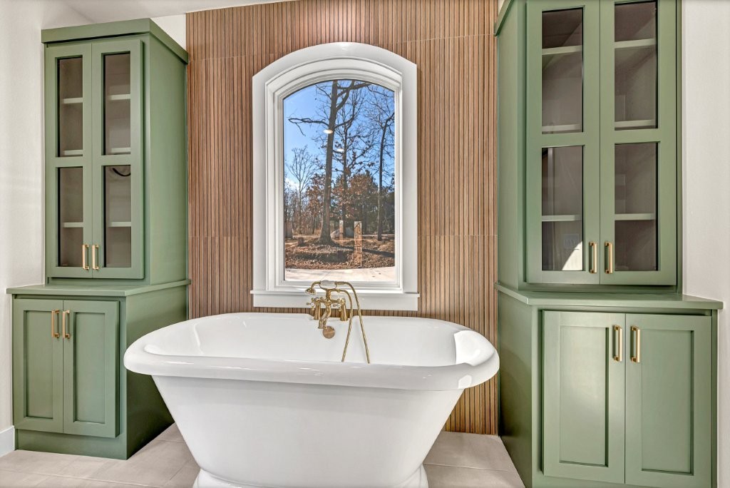 Thompson Estates Bvv - Residential