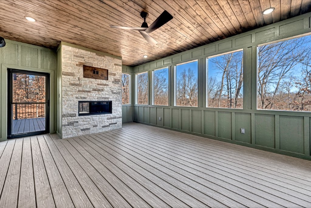 Thompson Estates Bvv - Residential