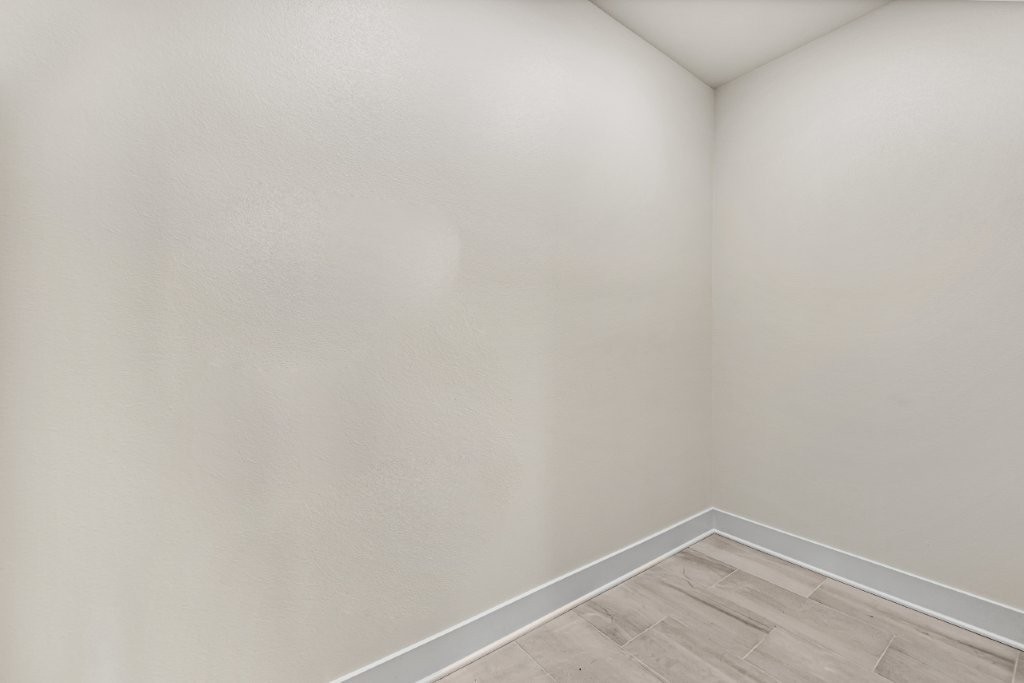 Thompson Estates Bvv - Residential