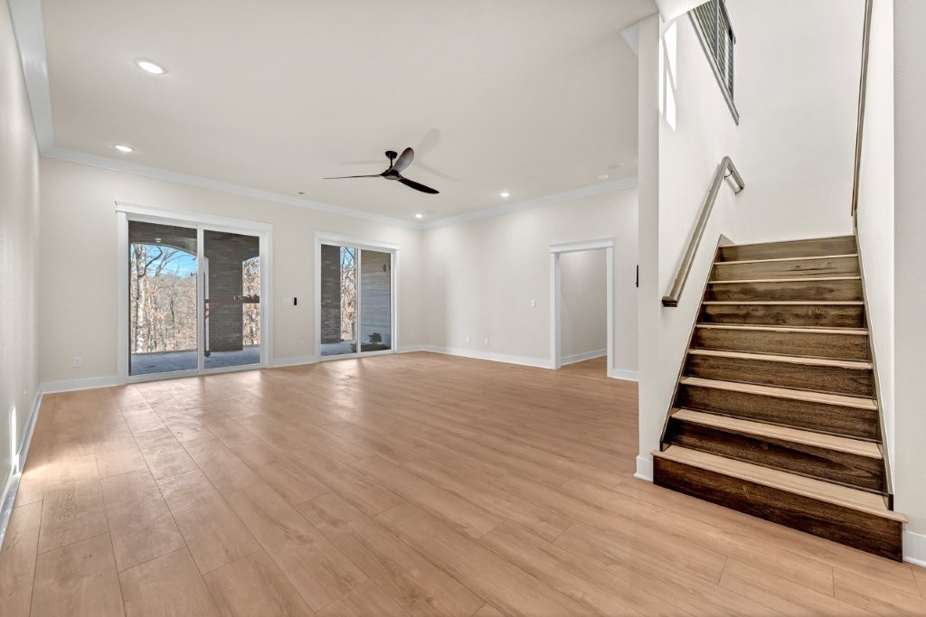 Thompson Estates Bvv - Residential