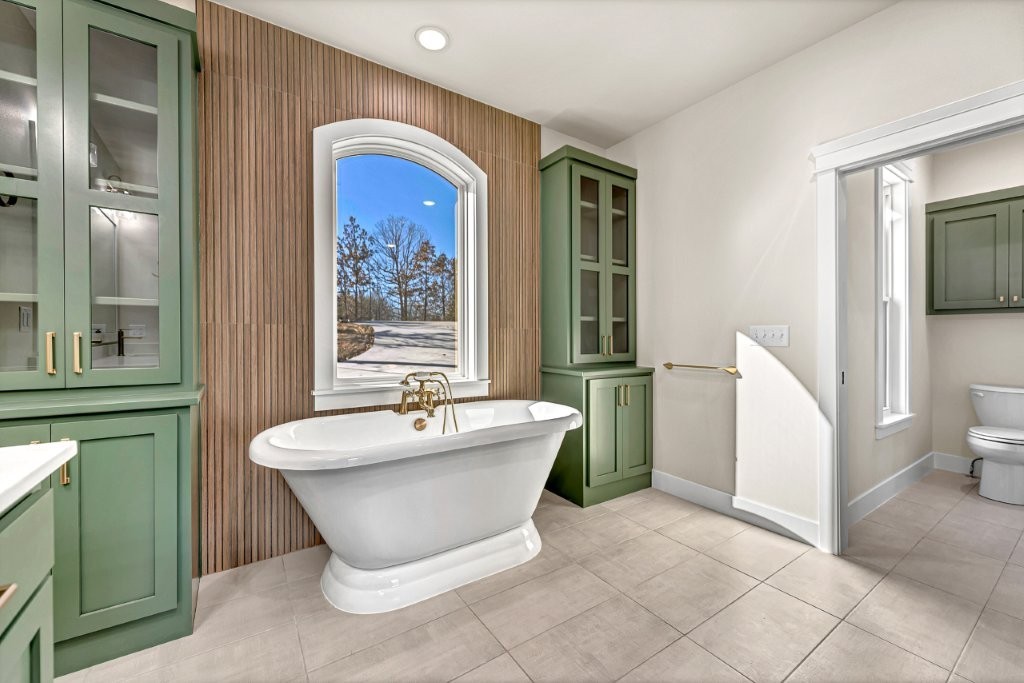 Thompson Estates Bvv - Residential