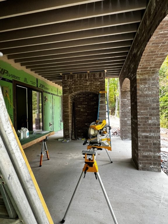 Thompson Estates Bvv - Residential