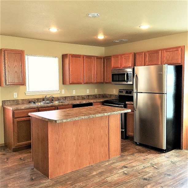 Shiloh House Ph I - Residential Lease