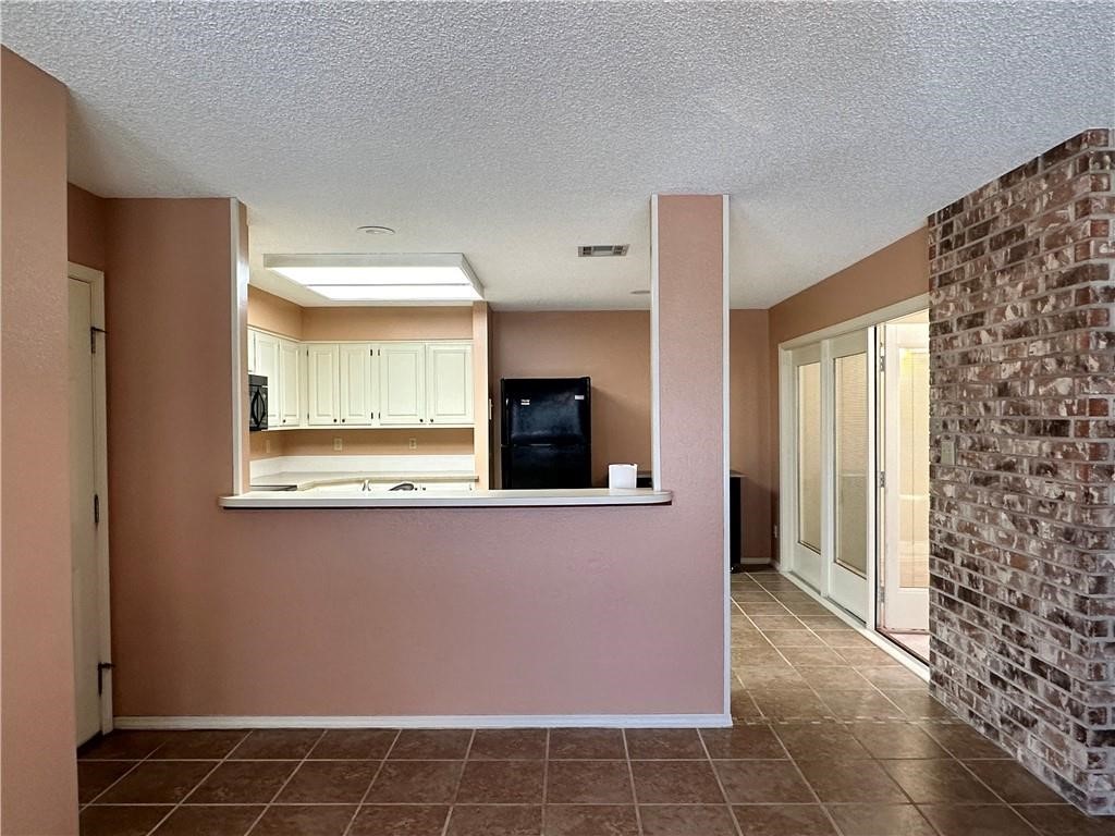 Chelsea Courts Bvv - Residential Lease