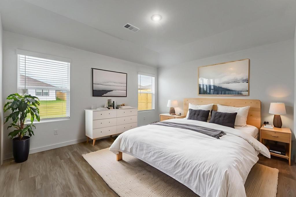 Applewood Estates - Residential Lease