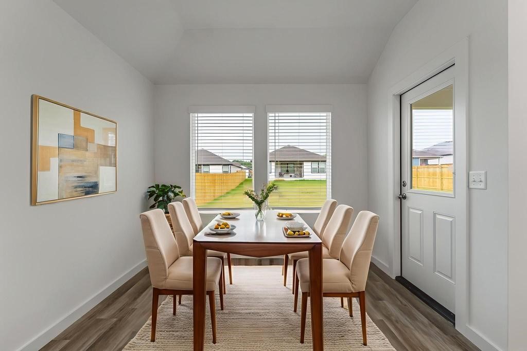 Applewood Estates - Residential Lease