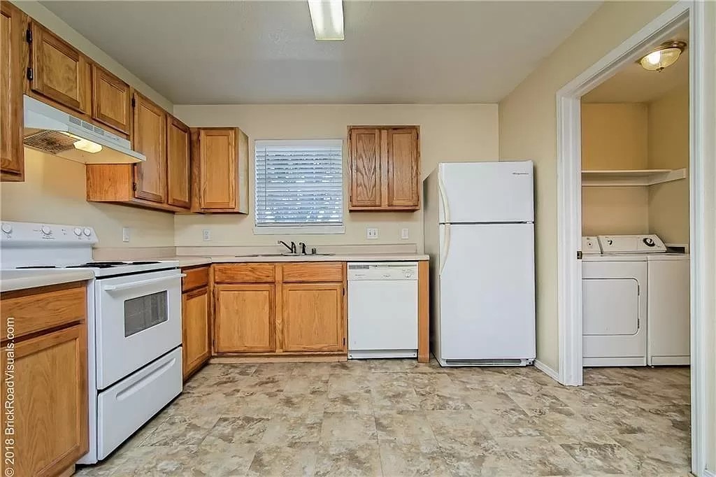 Rock On Razorback Condos Hpr - Residential
