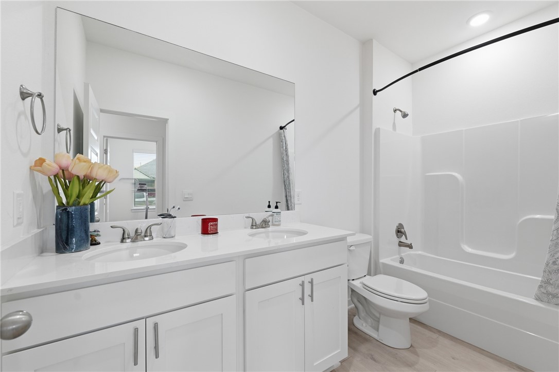 Hylton Place Sub Ph 3 - Residential