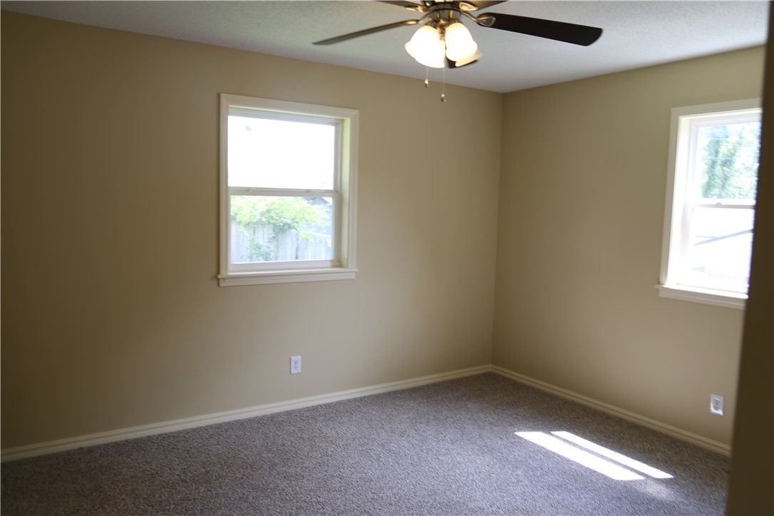 Southern Hills Sub Siloam Spgs - Residential