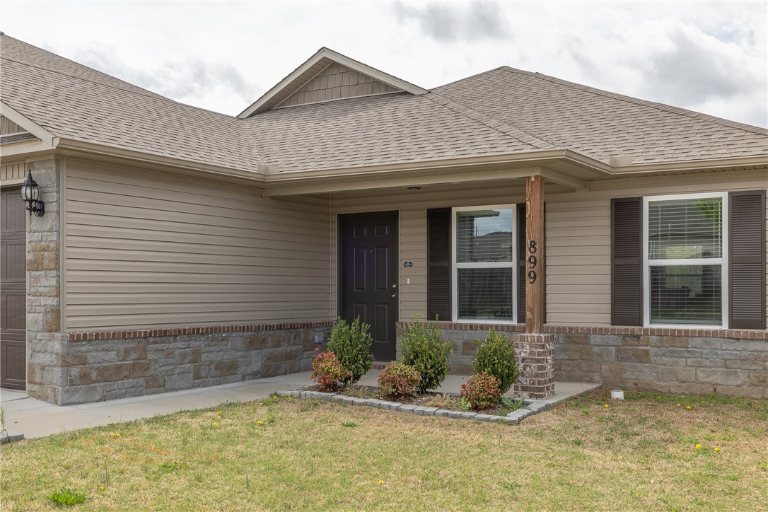 Creekside Meadows - Residential