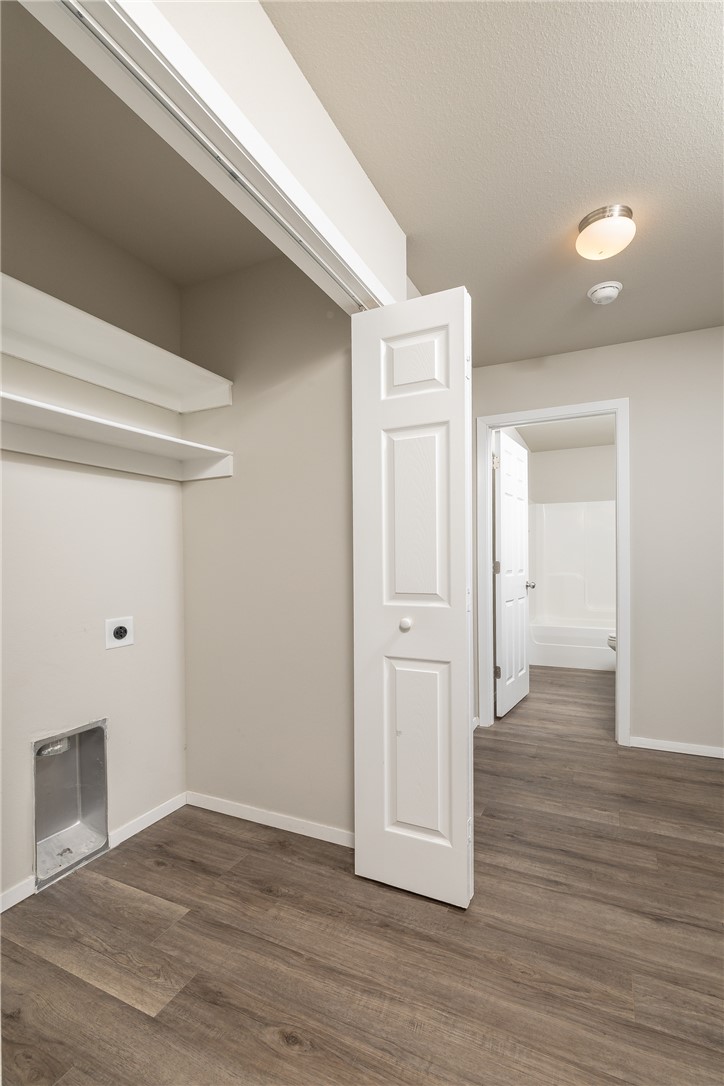 Creekside Meadows - Residential