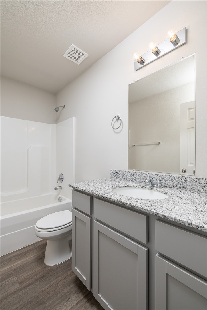 Creekside Meadows - Residential