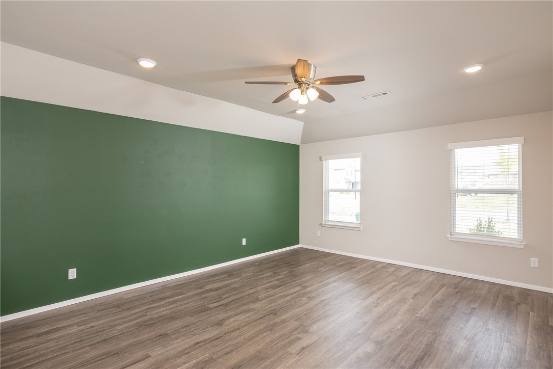 Creekside Meadows - Residential