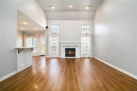 Photo of 1645 Rhonda Drive, Fayetteville, AR 72703 (MLS # 1326983)