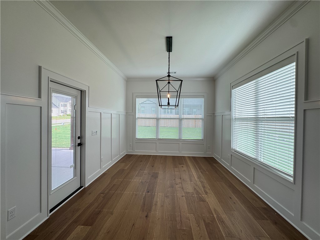 Crescent View - Residential