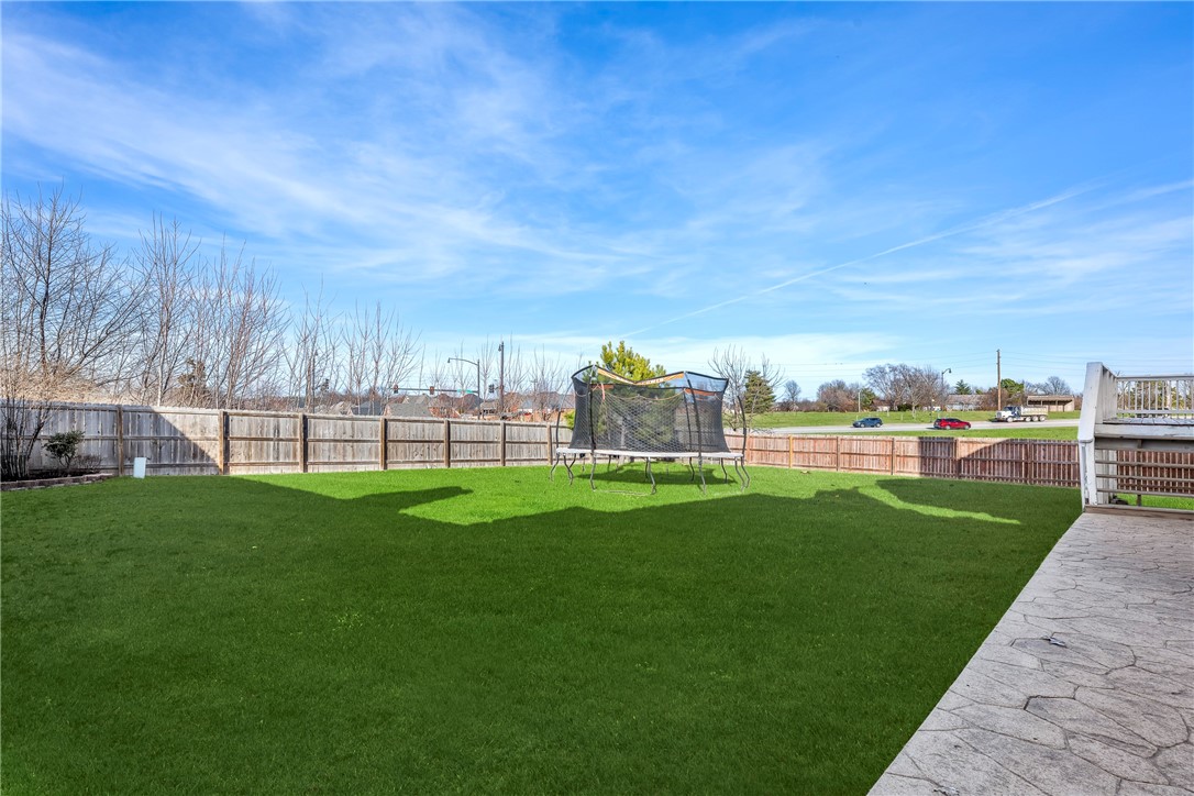 Ridgecrest Meadows Ph 1 Rogers - Residential