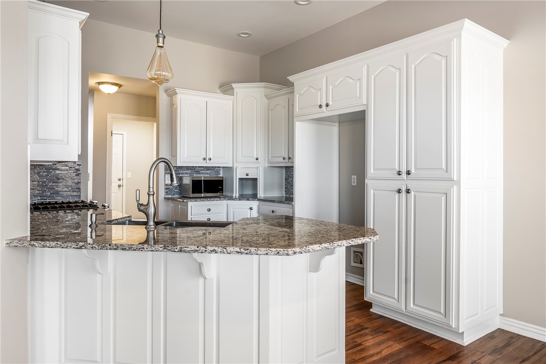 Ridgecrest Meadows Ph 1 Rogers - Residential