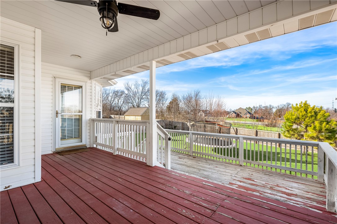 Ridgecrest Meadows Ph 1 Rogers - Residential