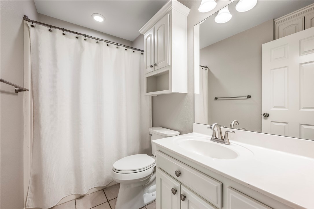 Ridgecrest Meadows Ph 1 Rogers - Residential