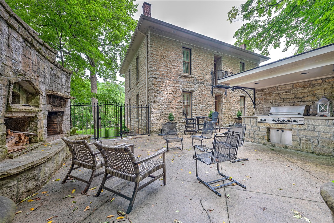 Riley & Armstrong - Residential